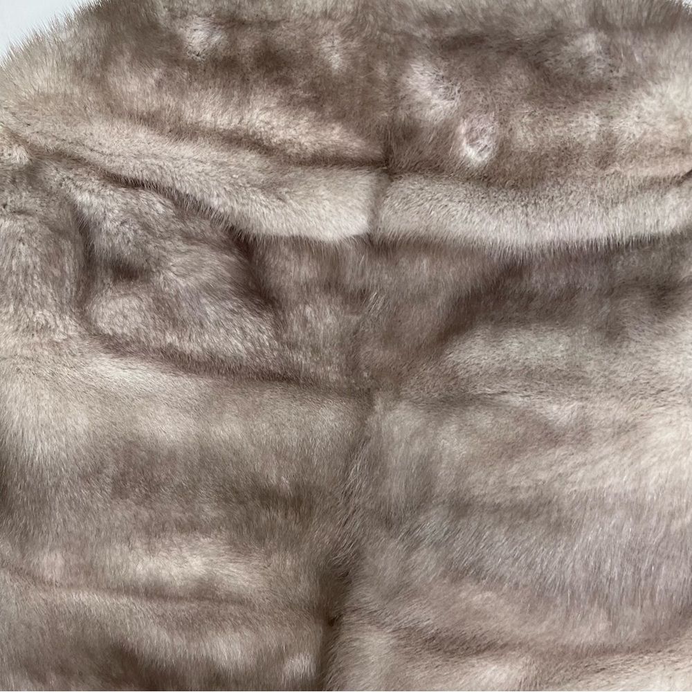 𝅺VINTAGE Brown Mink Stole - Picture 6 of 10